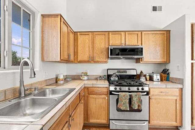 4157 Raindance Lane, Santa Fe, NM 87507
