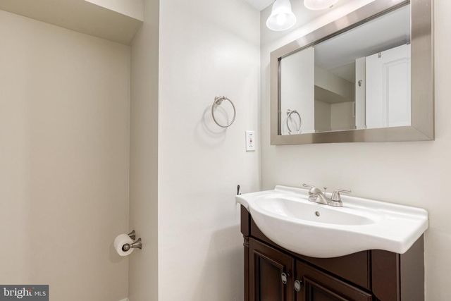 6843 DUNBAR RD, Baltimore, MD 21222