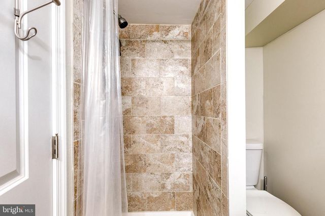 6843 DUNBAR RD, Baltimore, MD 21222