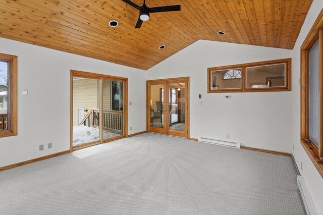 150 104th Lane NW, Coon Rapids, MN 55448