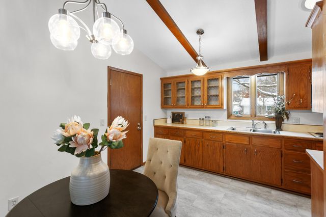 150 104th Lane NW, Coon Rapids, MN 55448