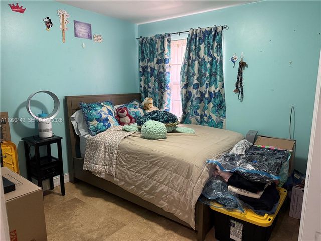 6360 NW 170th Ter, Hialeah, FL 33015