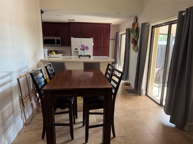 6360 NW 170th Ter, Hialeah, FL 33015