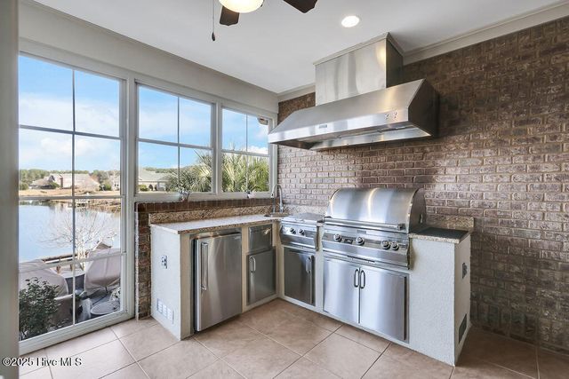 2025 Wind Lake Way, Leland, NC 28451