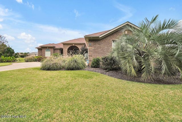 2025 Wind Lake Way, Leland, NC 28451