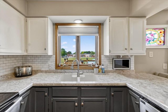 1518 Wolcott Street, Janesville, WI 53546