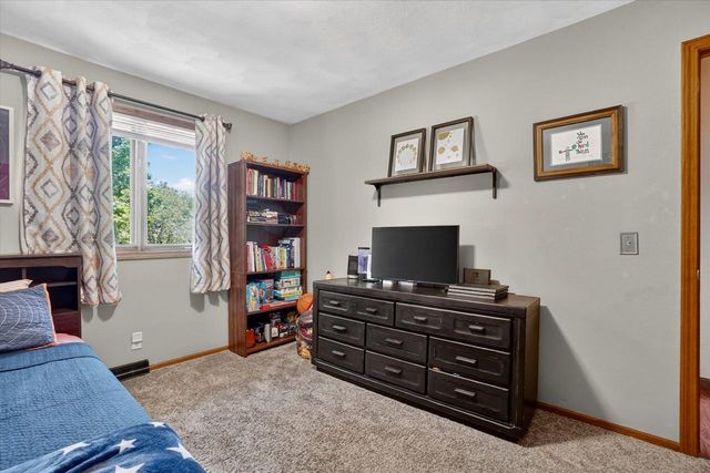 1518 Wolcott Street, Janesville, WI 53546