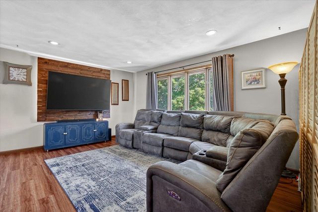1518 Wolcott Street, Janesville, WI 53546
