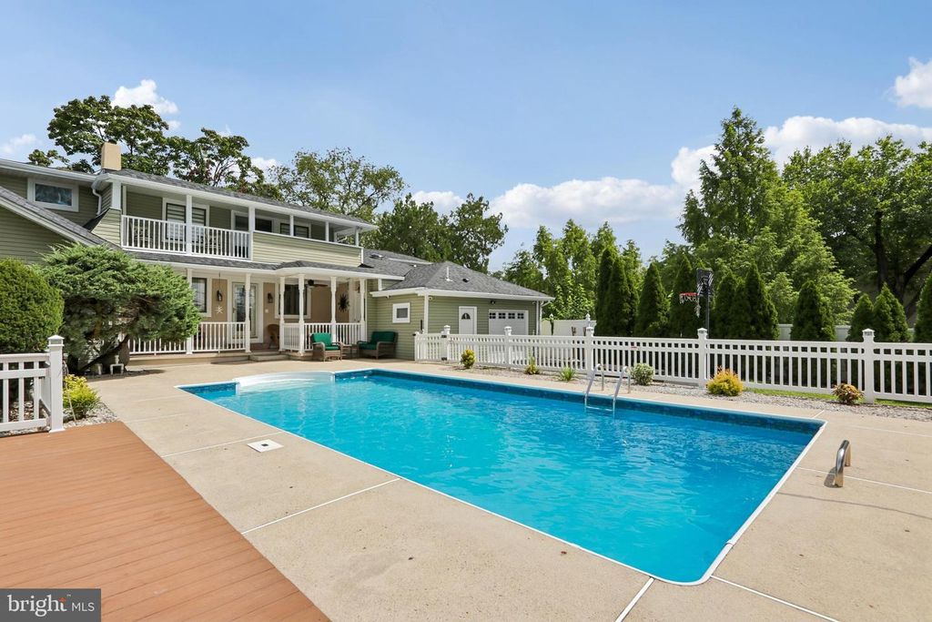 15 DOUGLAS AVE, HAMILTON, NJ 08619 — photo 5