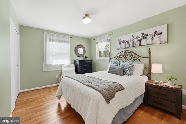 1905 VENTURA AVE, Silver Spring, MD 20902