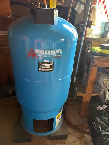 274 Bay Road, Newmarket, NH 03857