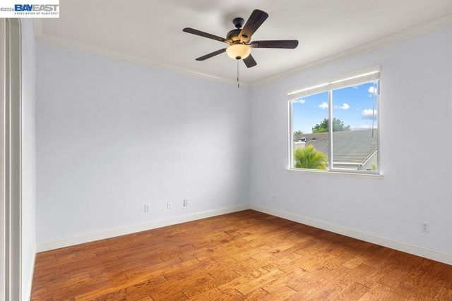 3400 Fallen Oak Dr, Modesto, CA 95355