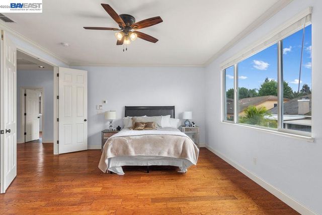 3400 Fallen Oak Dr, Modesto, CA 95355