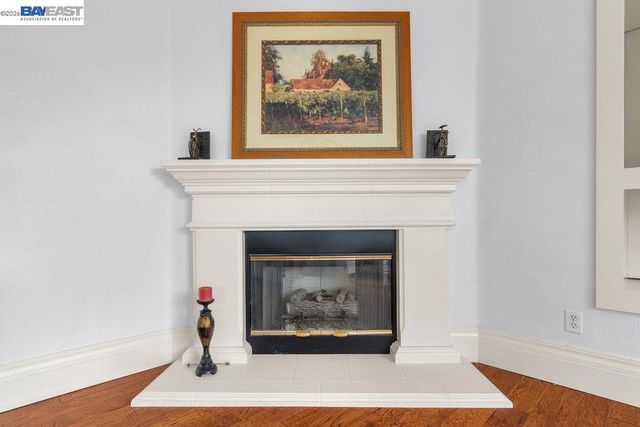 3400 Fallen Oak Dr, Modesto, CA 95355