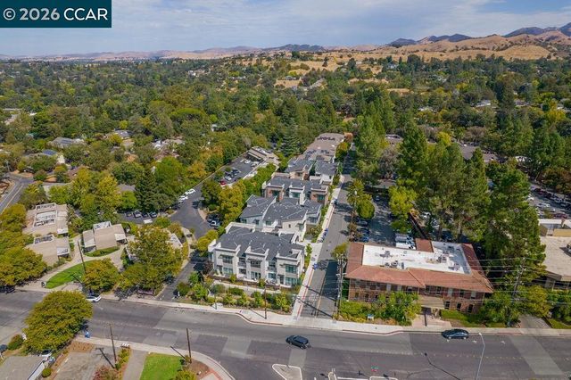 44 Analisa Ln, Walnut Creek, CA 94596