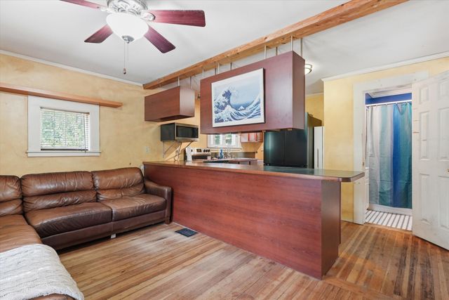 625 Douglas Street, Manchester, NH 03102