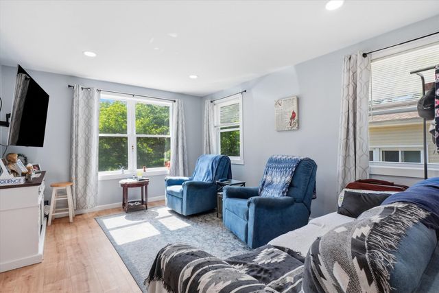 625 Douglas Street, Manchester, NH 03102