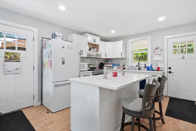 625 Douglas Street, Manchester, NH 03102