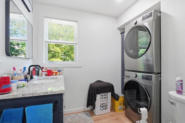 625 Douglas Street, Manchester, NH 03102
