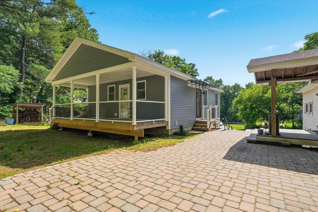 625 Douglas Street, Manchester, NH 03102