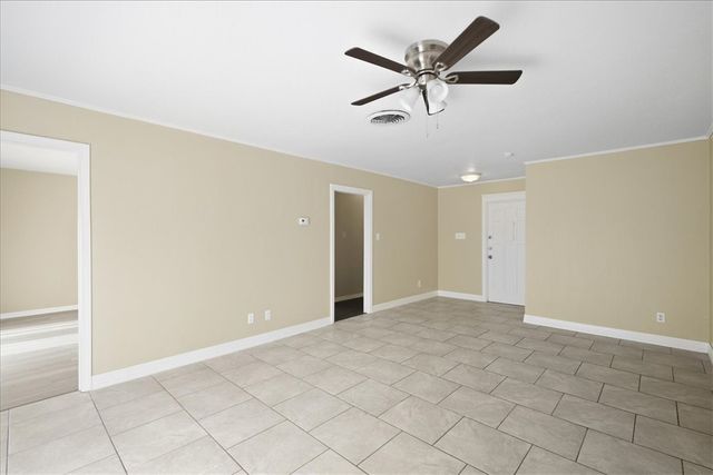 4022 Lowman St, Corpus Christi, TX 78411