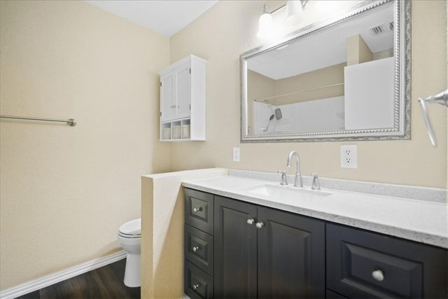 4022 Lowman St, Corpus Christi, TX 78411