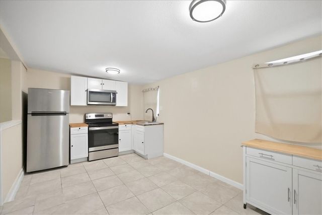 4022 Lowman St, Corpus Christi, TX 78411