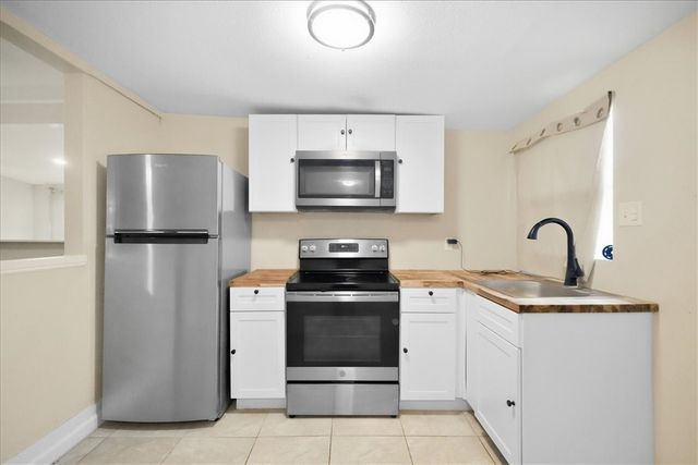 4022 Lowman St, Corpus Christi, TX 78411