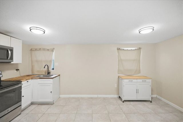 4022 Lowman St, Corpus Christi, TX 78411