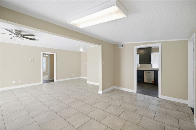 4022 Lowman St, Corpus Christi, TX 78411