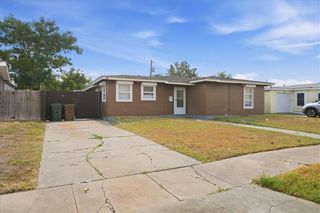 4022 Lowman St, Corpus Christi, TX 78411