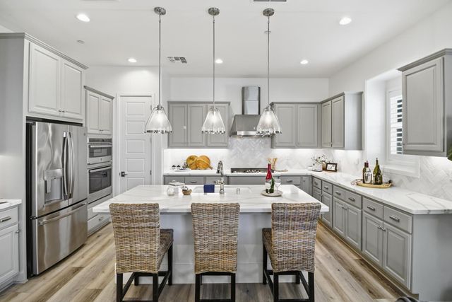 3304 Crocker Dr, Sacramento, CA 95818