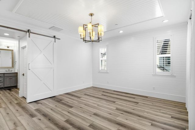 3304 Crocker Dr, Sacramento, CA 95818