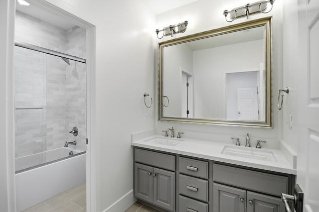 3304 Crocker Dr, Sacramento, CA 95818