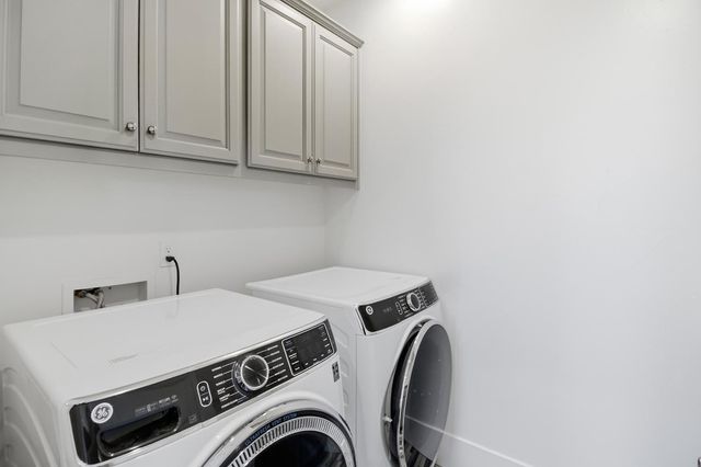 3304 Crocker Dr, Sacramento, CA 95818