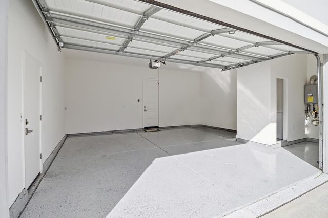 3304 Crocker Dr, Sacramento, CA 95818