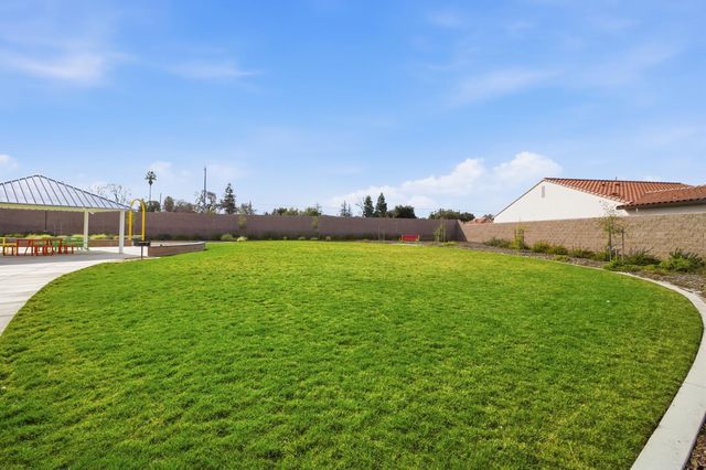 3304 Crocker Dr, Sacramento, CA 95818