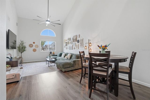2264 GRENWICH AVENUE 2264, Orlando, FL 32817