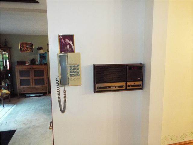 25 Linton Alley, East Bethlehem, PA 15333