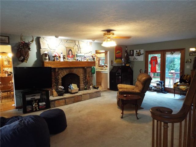 25 Linton Alley, East Bethlehem, PA 15333