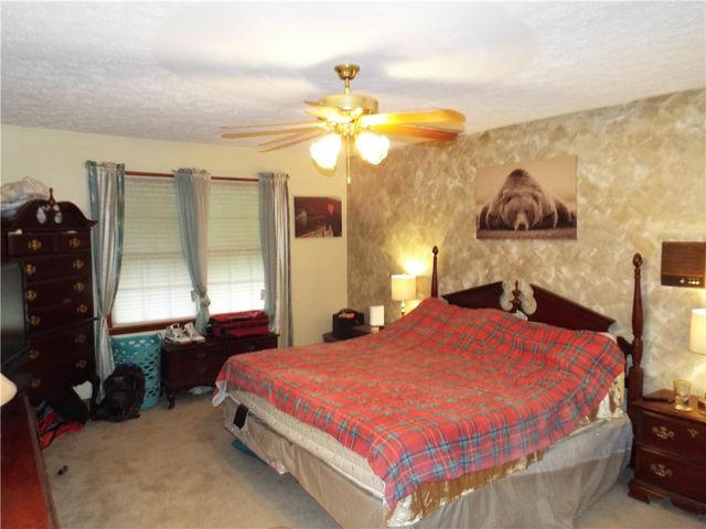 25 Linton Alley, East Bethlehem, PA 15333