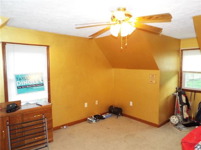 25 Linton Alley, East Bethlehem, PA 15333