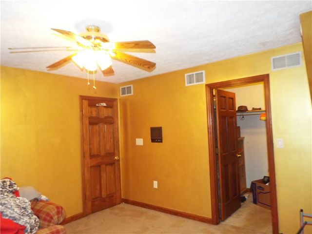 25 Linton Alley, East Bethlehem, PA 15333