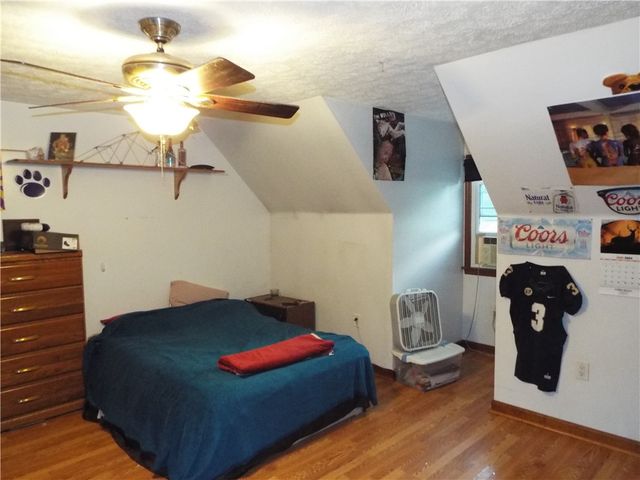 25 Linton Alley, East Bethlehem, PA 15333