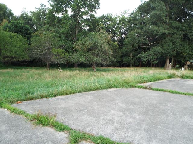 25 Linton Alley, East Bethlehem, PA 15333