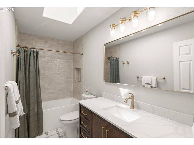 10349 Sw 71ST Ave, Portland, OR 97223