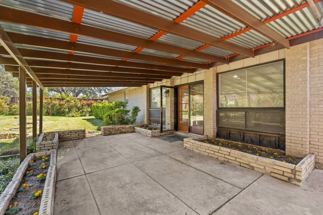 3405 Hacienda Circle, Irving, TX 75062