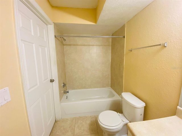 5773 GATLIN AVENUE 616, Orlando, FL 32822