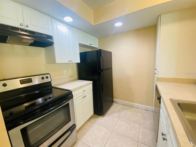 5773 GATLIN AVENUE 616, Orlando, FL 32822