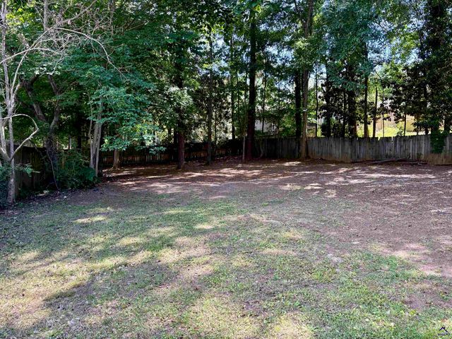 405 Ashville Drive, Macon, GA 31210